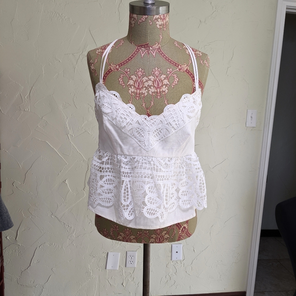 Gianni Bini White Lace Peplum cropped Tank Top bridal bachelorette open back